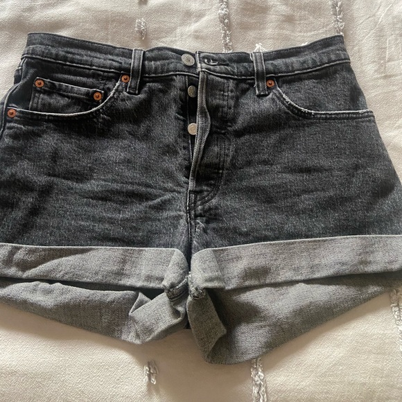 Levis 501 Black Cuffed Denim Shorts - Picture 2 of 2